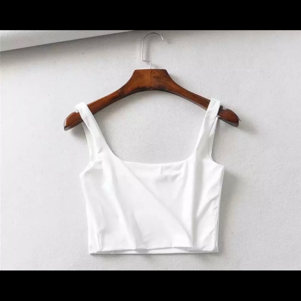 tank top - Picture 1 of 1